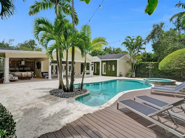 8405 SW 107th St, Miami, FL 33156