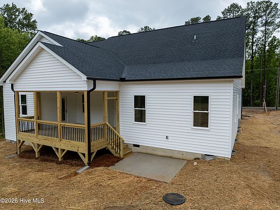 3rd image of 2251 Peachtree Hills Road