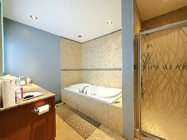 6582 Tealwood Dr — Photo 12