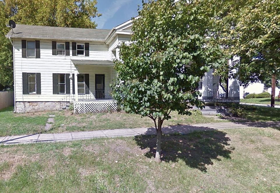 2nd image of 242 S Walnut St APT 1