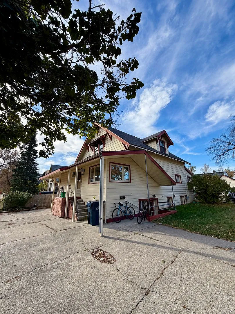 503 South Black Avenue — Photo 1