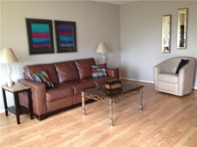 1st image of 228 Sussex L #228