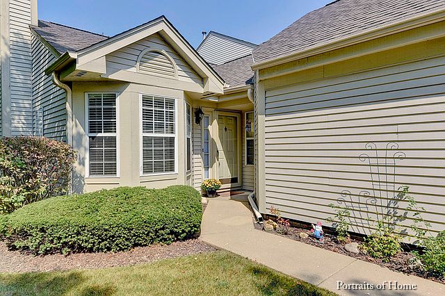 1st image of 212 Williamsburg Ct