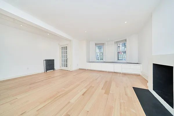 Rented by Corcoran | media 17