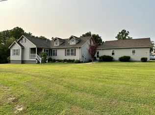 85 Crooked Run Rd, Fayetteville, WV 25840