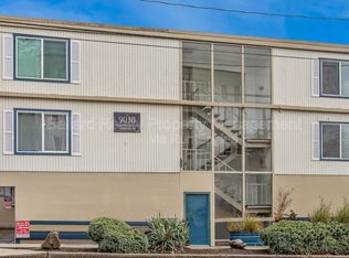 9030 Greenwood Ave N APT 202, Seattle, WA 98103