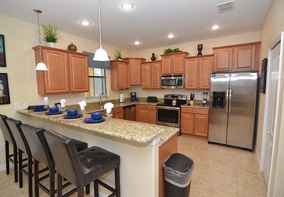5th image of 1431 Moon Valley Dr