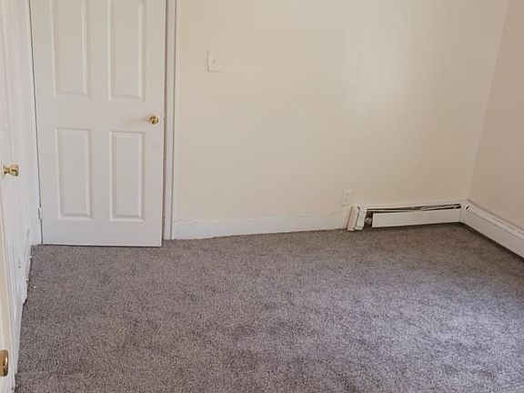4th image of 10027 196th St