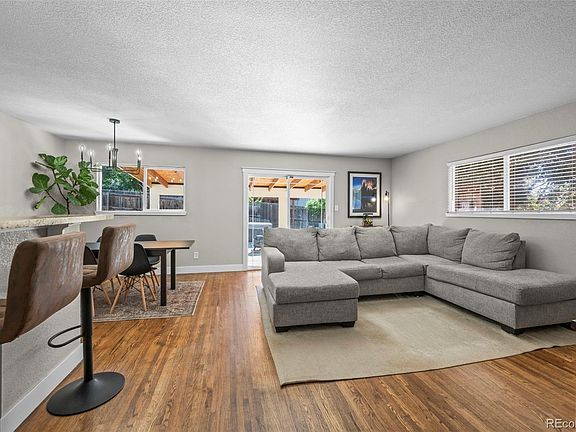 3rd image of 1915 Wynkoop Drive