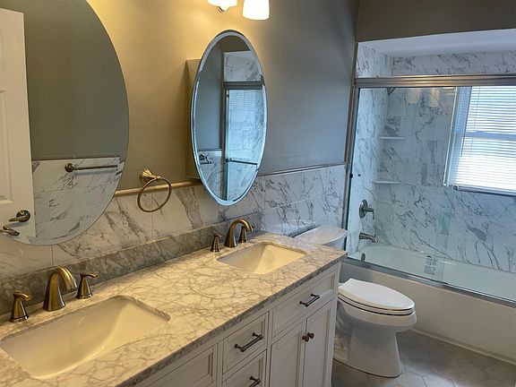 3rd image of 15525 Bridgeton St #2
