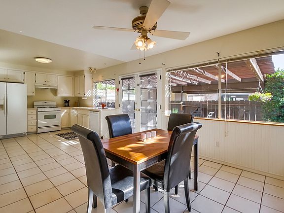 5th image of 10608 Porto Ct