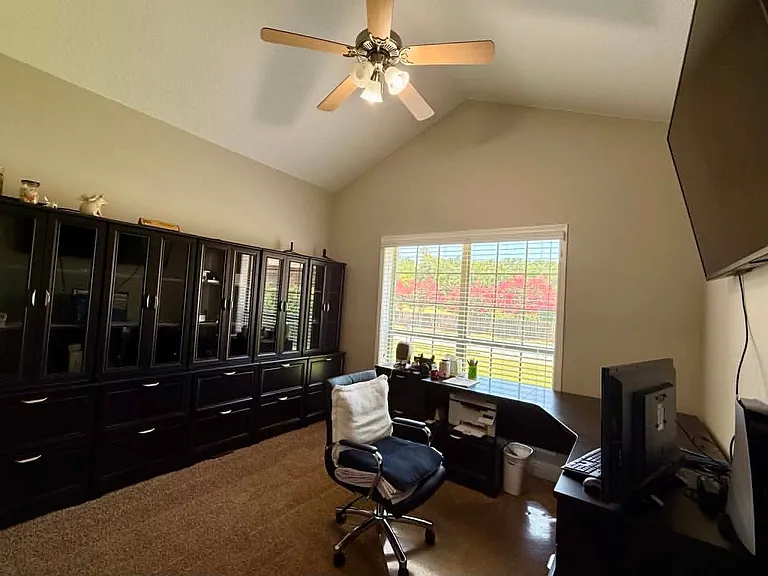 12001 Squirrel Dr — Photo 84