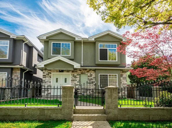 952 E 31st Ave, Vancouver, BC V5V 2X4