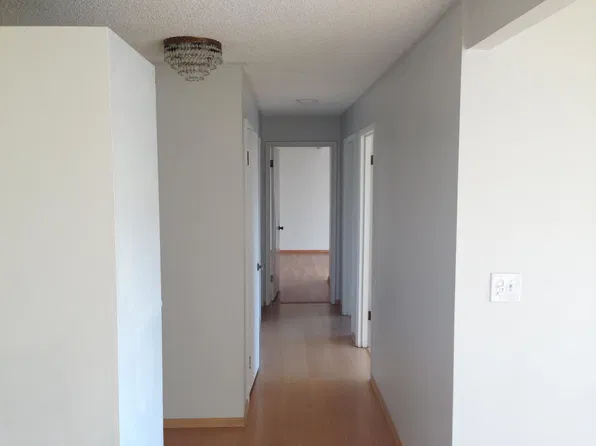 2500 81st Ave SE APT 316, Mercer Island, WA 98040