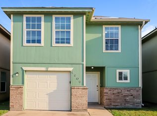 4906 S Cancun Dr, Houston, TX 77045