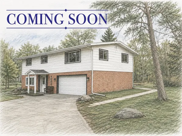 121 Seminole Dr, Edgerton, WI 53534
