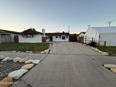 1408 W Walnut Ave, Lompoc, CA, 93436