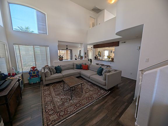 2nd image of 3921 E Rockwood Dr