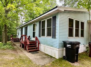 8142 S Saddler Rd, Chase, MI 49623