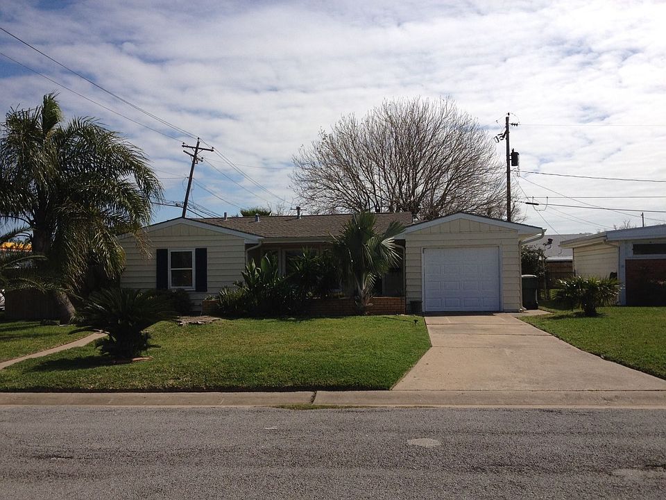 1st image of 101 Albacore Ave