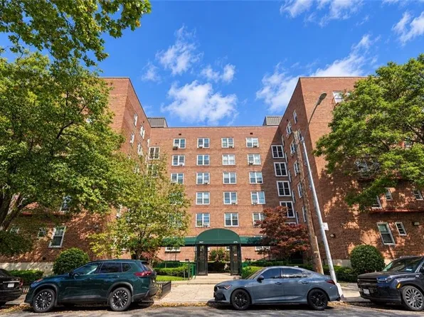 367 Avenue S #1C, Brooklyn, NY 11223