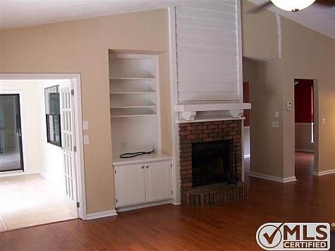 4th image of 3141 N Shannon Lakes Dr #11