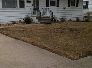 99 Wilkes Ln, Wilkes Barre, PA 18702