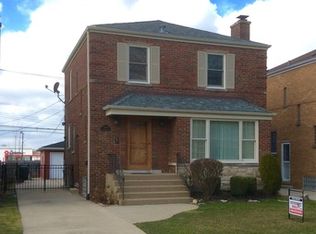 9744 S Claremont Ave, Chicago, IL 60643