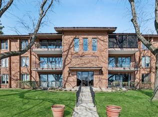 9906 Shady Ln #3SW, Orland Park, IL 60462