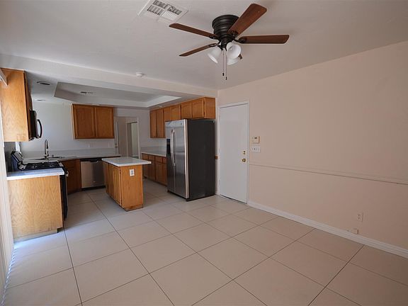 4th image of 263 Mattino Way