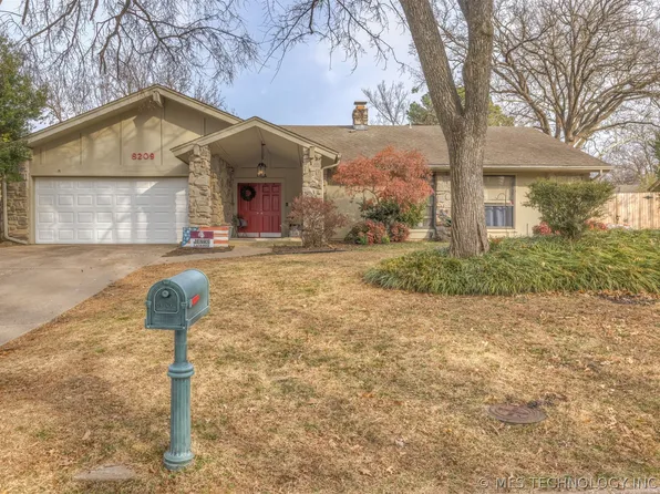 8209 S College Pl, Tulsa, OK 74137