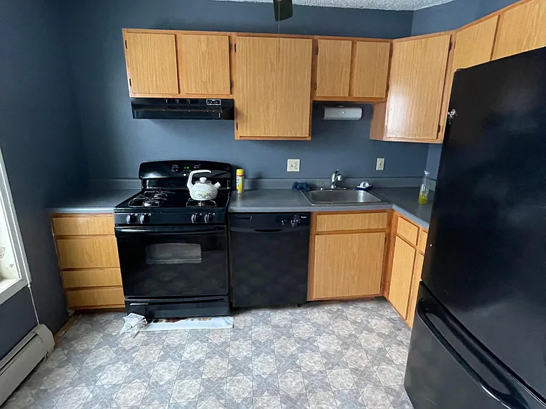 31 Norris Ave — Photo 3