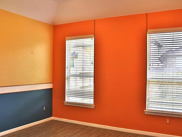 17631 Carnation Glen Dr — Photo 18