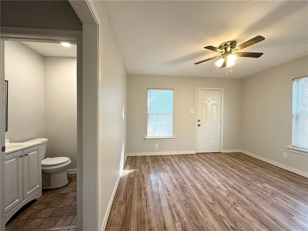 1 bed, 1.0 bath, 500 sqft, $750 — Photo 3