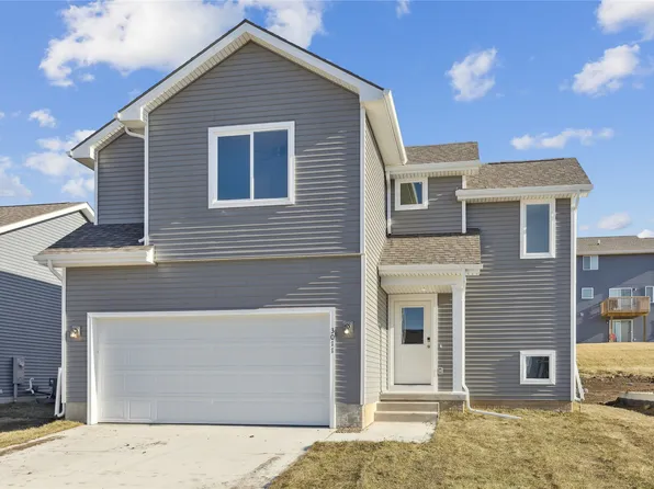 3011 Jerry St, Van Meter, IA 50261