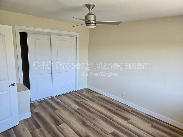 10361 Iona Way — Photo 5