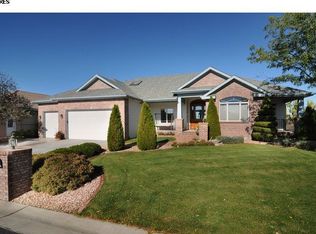 4111 Valley Oak Dr, Loveland, CO 80538