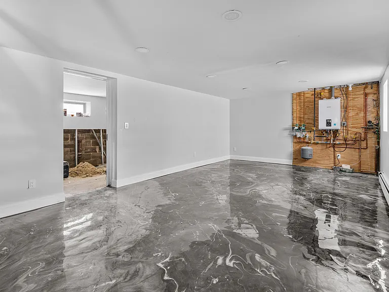 119 Belmont Ave — Photo 15