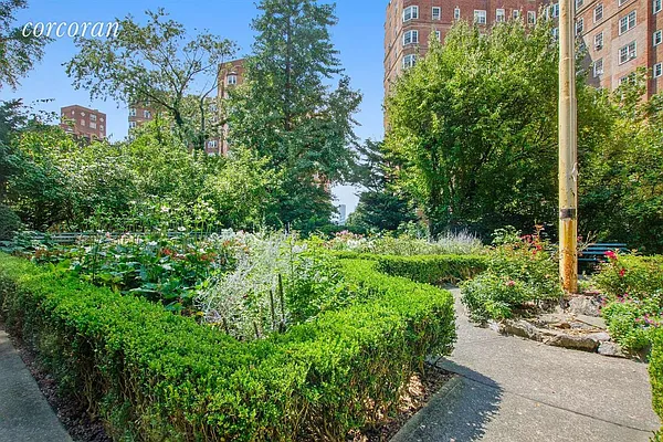 Sold by Corcoran | media 11