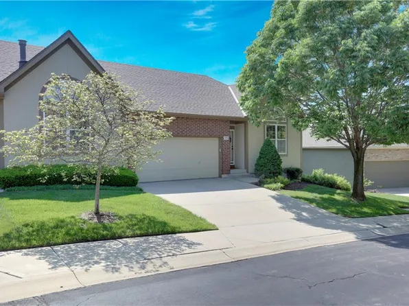 15705 W 62nd St, Shawnee, KS 66217