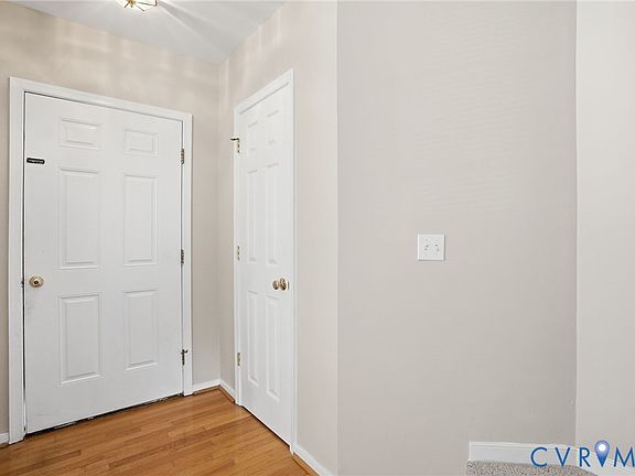3rd image of 6157 Thicket Run Way