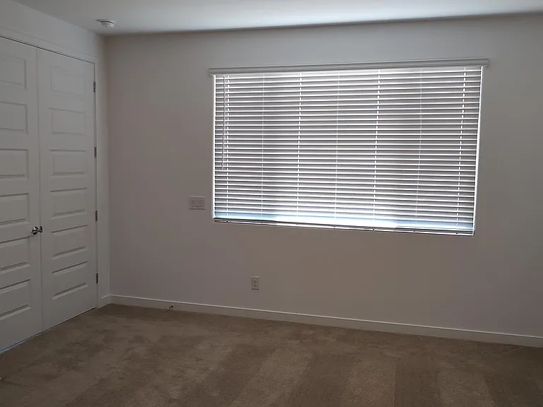 9335 W Glenrosa Ave — Photo 6