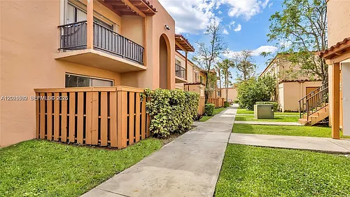 7231 Miami Lakes Dr #C5 Photo 1