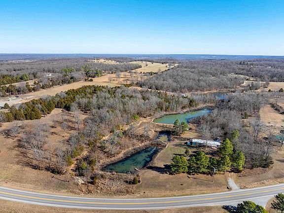 2nd image of 3774 Highway 167