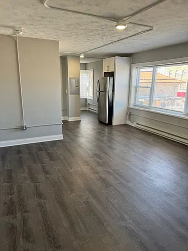 Floor plan 106