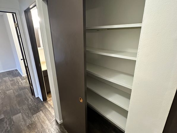 3 Park View Dr #1-02