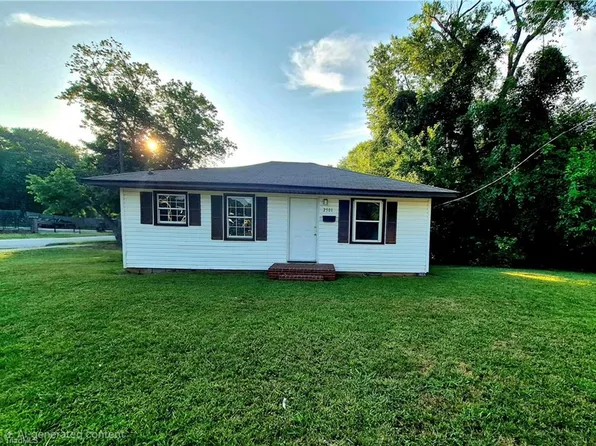 2501 Dacian St, Winston Salem, NC 27107