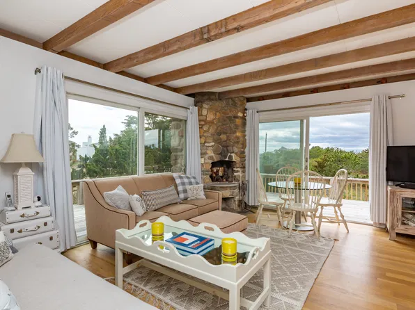 (undisclosed Address), Amagansett, NY 11930