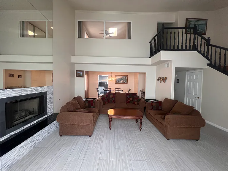 28120 Avenida Maravilla — Photo 15