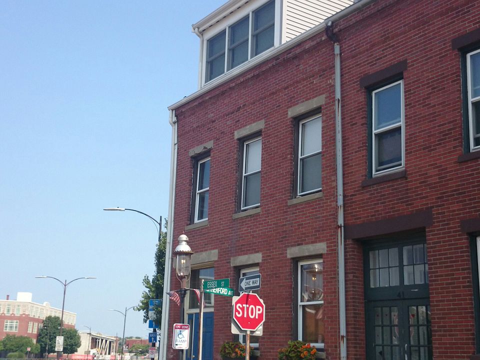 1st image of 43 Essex St